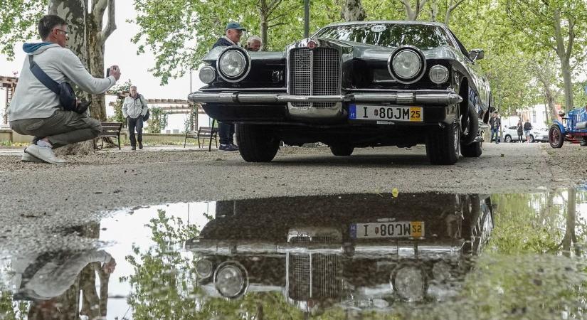 Fotókon a balatonfüredi veterán autócsodák: ilyen a Concours d’Elegance 2026 (galériavideó)