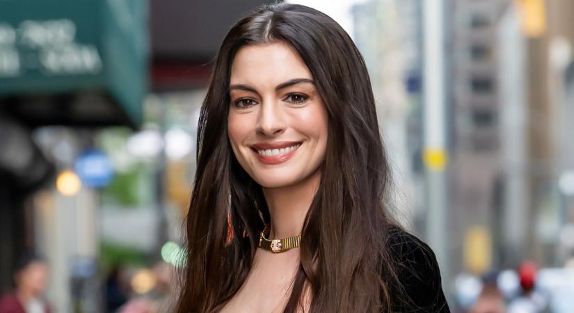 Anne Hathaway bemutatja: van élet az adidas Samba után is - A színésznő erre a cipőre esküszik