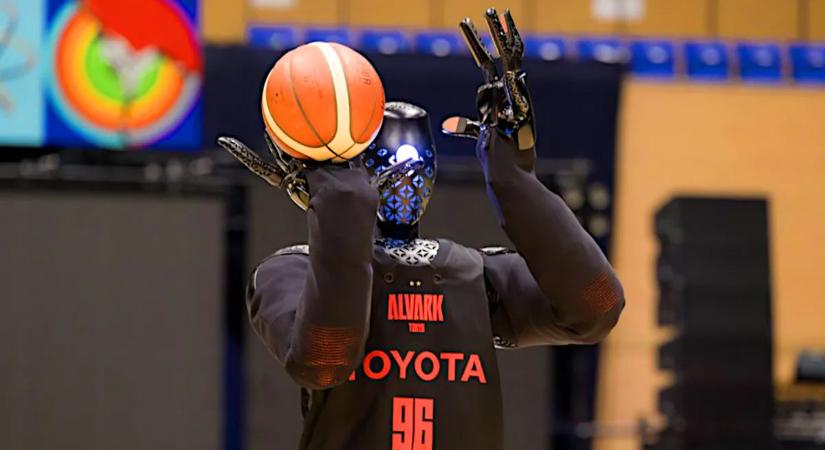 Elképesztő bravúrt hajtott végre a Toyota humanoid robotja!