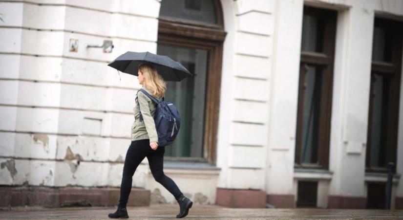 Elő az esernyőkkel! Néhány napot még várnunk kell a tavaszias időjárásra