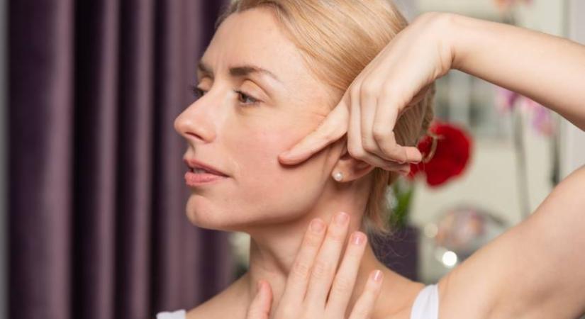 10 év mínusz 2 perc alatt: Anne Hathaway facelift trükkjéhez csak 2 hajgumi kell
