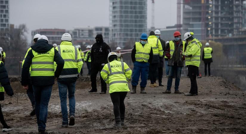 Rég volt ekkora elbocsátási hullám Magyarországon, ráadásul a NER-közeli cégek még bele sem kezdtek igazán