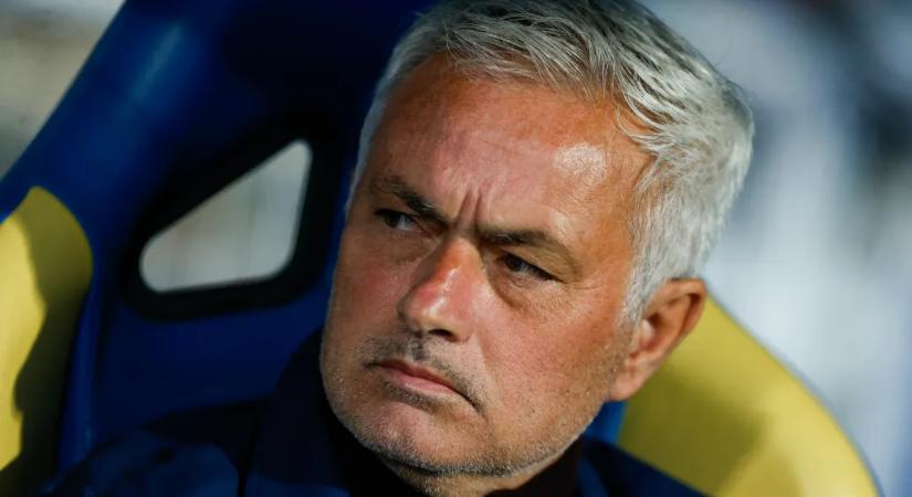 Veretlenül fejezte be a szezont José Mourinho, a Benfica így is csak harmadik lett