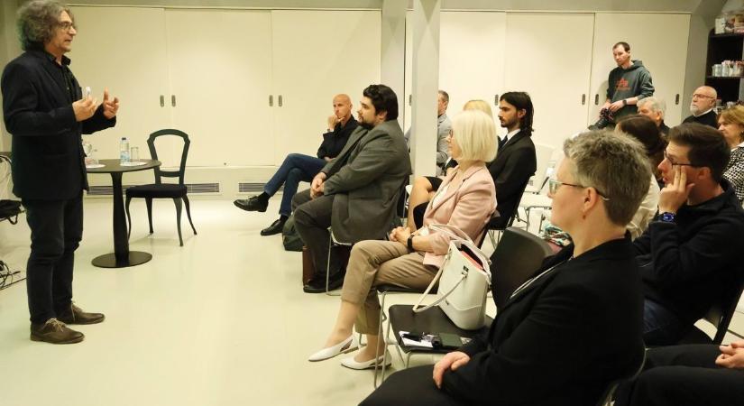 Harminc éve hunyt el a város géniusza (képgalériával)