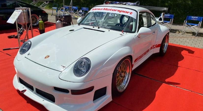 Porschék lepik el újra a Veszprém Aréna környékét májusban