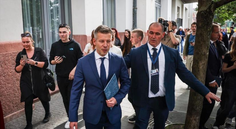 Magyar Péter bejelentette: Bogdán Csaba és Weisz Viktor lesz a Tisza két új EP-képviselője