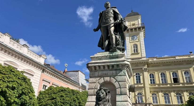 A hős, aki megmentette a honvédeket: így él köztünk ma is Klapka György tábornok emléke
