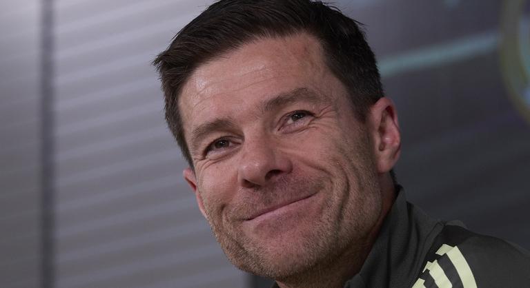 Többé már nem kérdés: a Chelsea bejelentette a Liverpool-ikon szerződtetését