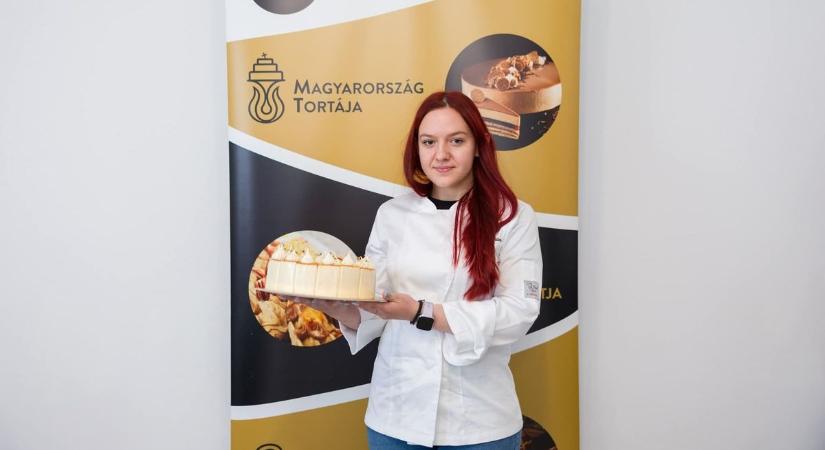 Erdésznek készült, mostanra Magyarország Tortájáért versenyez a fehérvári cukrászlány (galéria)