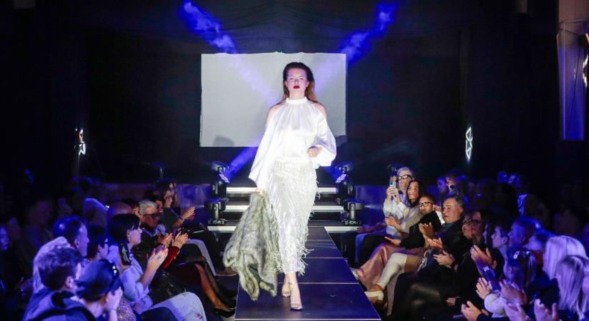 Világszínvonal Vépen – pazar divatshow-t rendezett Dávid Kornél stylist ( fotók, videó)