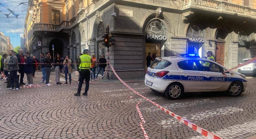 Ámokfutó tarolta le a gyalogosokat a forgalmas turistaközpontban, rengeteg a sérült