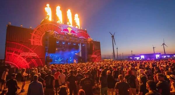 Nova Rock 2026: Iron Maiden, The Cure, Bring Me The Horizon és Volbeat vezeti a jubileumi fesztivált