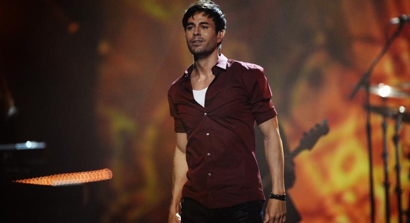 Hit, elhatározás, vagy véletlen - sztárok, akik sokáig maradtak szüzek - Enrique Iglesias például azt mondta, nem talált elég kicsi gumit - Fotók (18)