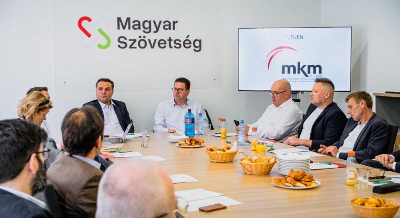 Üdvözlik a FUEN magyar tagszervezetei a Magyar-kormány nemzetpolitikai elkötelezettségét