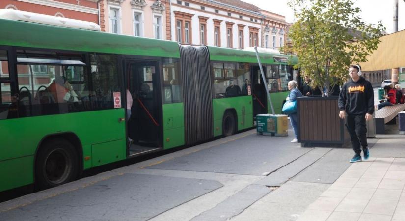 Nem tartják a menetrendet a pécsi járatok – háborog olvasónk