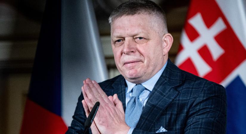 „Ami nem öl meg, az megerősít” – Robert Fico fekvőtámasszal „ünnepelte” a merénylet évfordulóját