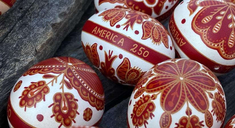 Díszvacsora Washingtonban, híres magyarokkal és a tojásfestő művésszel