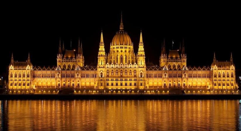 Máris a Tisza-kormány köré gyűlnek a kegyetlen ítéletmondók