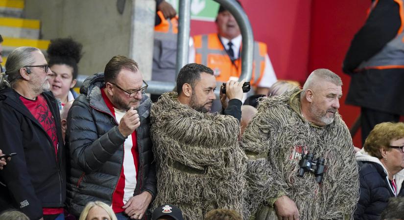 Kémbotrány tartja lázban az angol fociligát, pedig az idény nem csak erről szólt