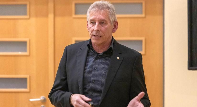 Köztünk élnek – Fekete Tibor lesz a vendég a Labor Caféban