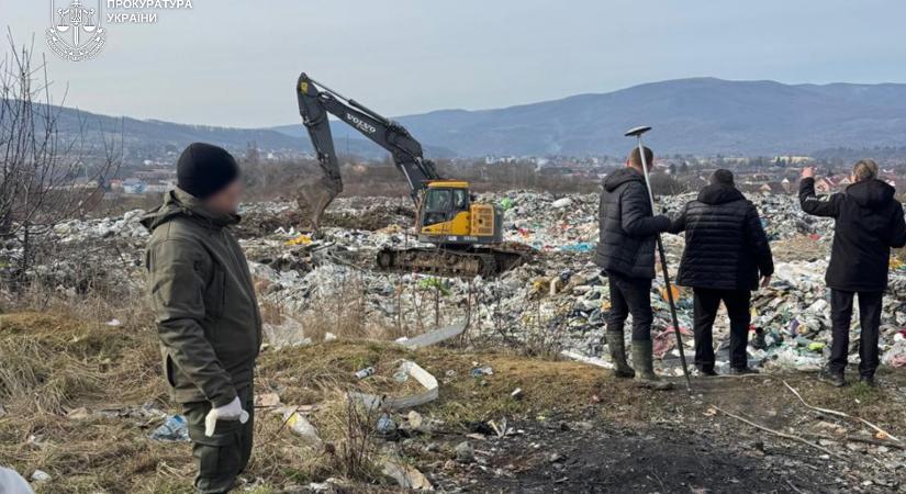 Szabálytalan hulladéklerakó miatt bíróság elé állítanak egy szolyvai vállalatvezetőt Kárpátalján