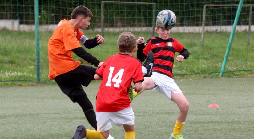 Labdarúgó diákolimpia: a budapesti sportiskola csapata lett az első Kaposváron