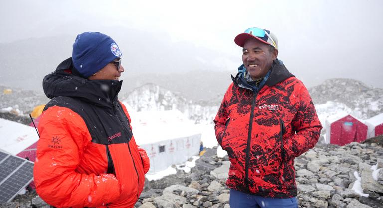Megdöntötte saját rekordját a Mount Everest „királya”