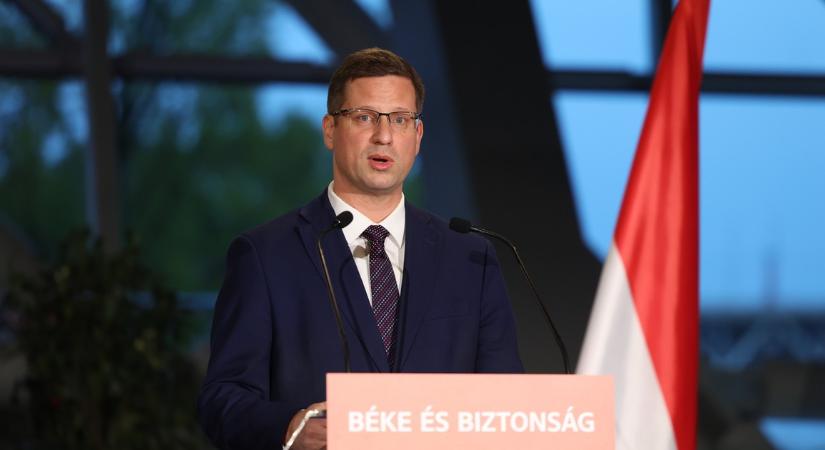 Gulyás Gergely bevédte a Magyar Péter szerint „közpénzen luxizó” Kúria-elnököt
