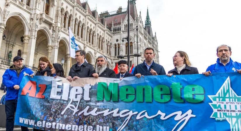 „Nem felejtünk, nem hallgatunk, nem hagyjuk”
