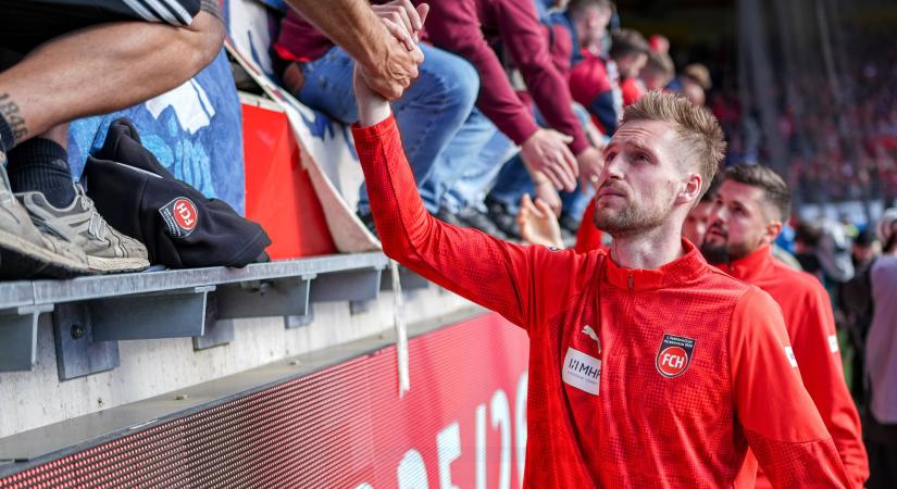 Korszakos Bundesliga-rekordot döntött a kieső csapat kapitánya