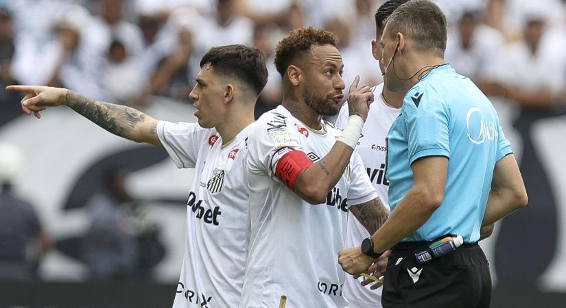 Neymar teljesen begőzölt a furcsa lecserélésén, a Barca máris játékost lopna Xabi Alonsótól - külföldi körkép