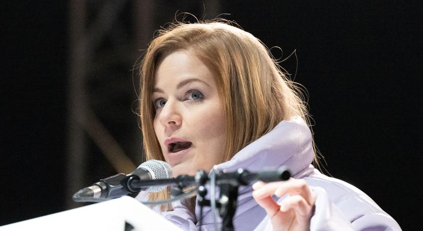 A Heti Hetes sztárja beszólt Sulyok Tamásnak: „Cuki nagypapa feje van, de ez senkit ne tévesszen meg!” – videó