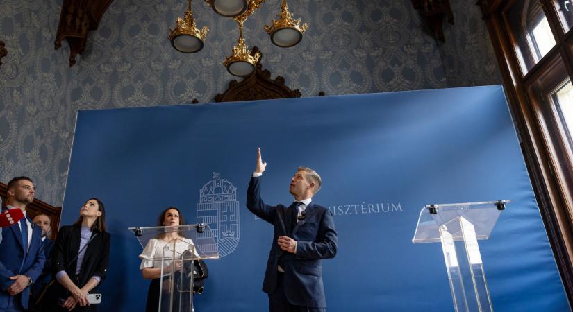 Látványosan folytatódik a hatalomátvétel, Magyar Péter újabb bejelentésekkel készül