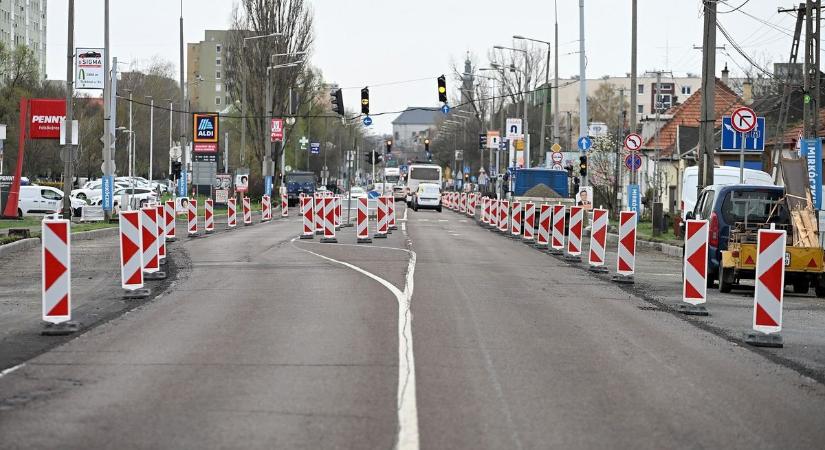 Útépítési körkép Egerből: új buszöblök, aszfaltozás és forgalomterelések várhatók