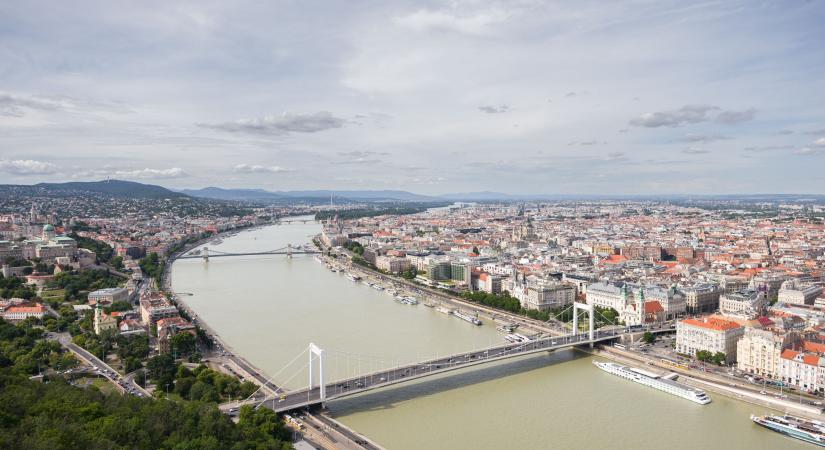 Harmadik ütemmel folytatódik az Erzsébet híd dilatációcseréje
