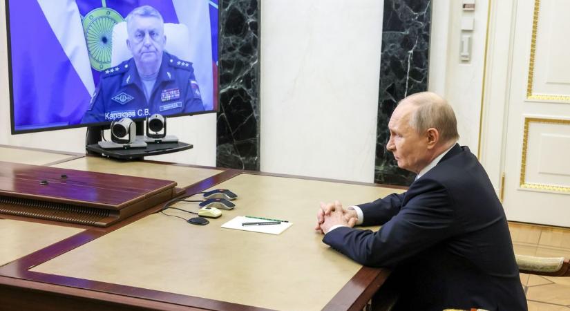Putyin kimondta az új csodarakétáról, amit Zelenszkij nem akart hallani