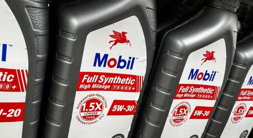 Nemcsak tankolni lesz drága: motorolajból is hiány jöhet a közel-keleti válság miatt