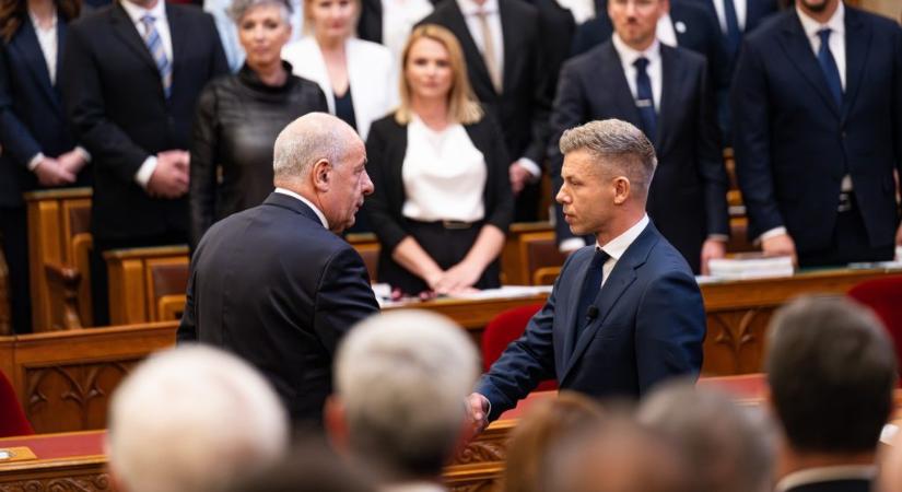 Magyar Péter Sulyok Tamás le nem mondásáról: Megérkezett a maffiafőnöktől az ukáz, hogy maradnia kell