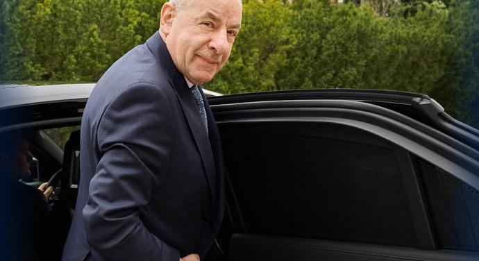 Sulyok szerint a létezésével fejezi ki az egységet, Magyar újra távozásra szólította