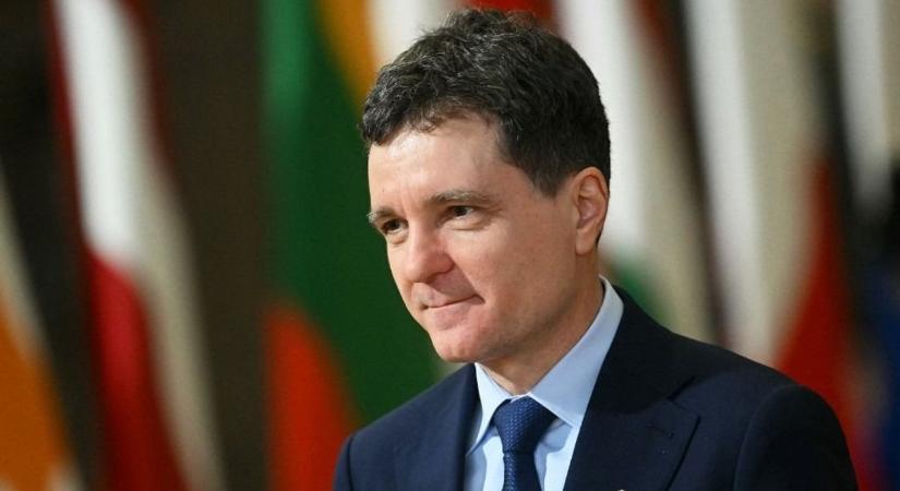 Alakulóban az új román kormány, nyugatias irányt szab az elnök