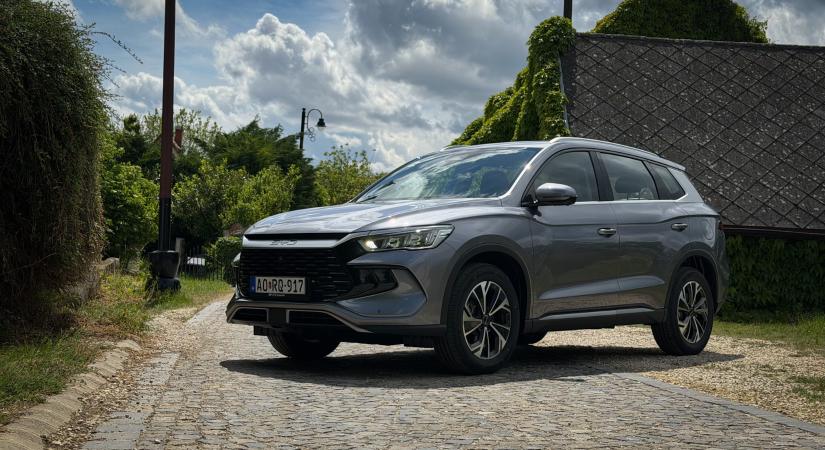BYD Sealion 5 DM-i: meglepően jó áron támad a plug-in SUV