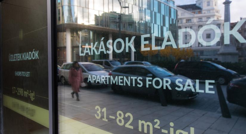 A NAV megmutatta, hogy miért nem érdemes „kifelejteni” a lakáseladást az adóbevallásból