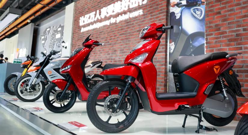 Magyarországon építhet gyárat a világ legnagyobb elektromos robogó gyártója