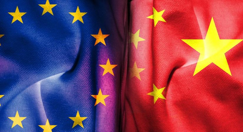 Európát lassan megeszi Kína: már a nagyhatalom szájában retteg az EU, csak még nem rágták meg – egész iparágak is eltűnhetnek, megszületett a vészterv