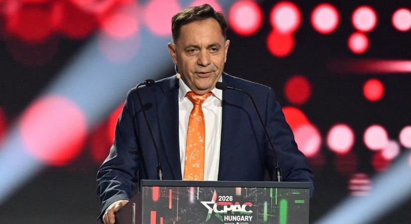 Pócs János 5,5 milliós bírságot kapott Ruszin-Szendi Romuluszt gúnyoló disznóvágós videója miatt