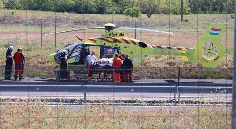 Pokollá vált az M6-os: mentőhelikopter szállította el a balesetsorozat egyik sérültjét (galéria, videó)