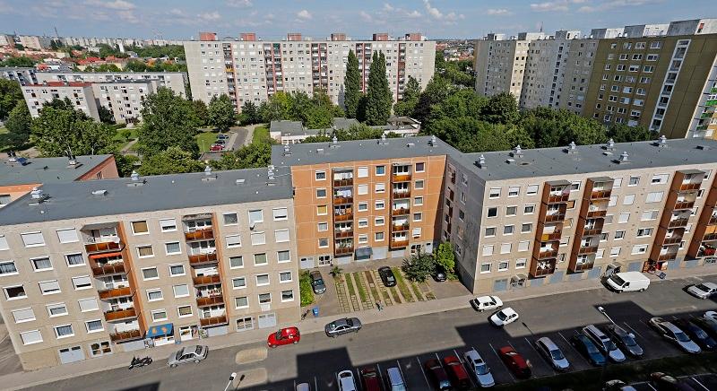 Egy év alatt 30 százalékkal drágult a panel Nyugat-Magyarországon