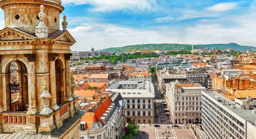 Így fog változni a parkolási díj Budapesten – ezek az autósok pláne készüljenek fel