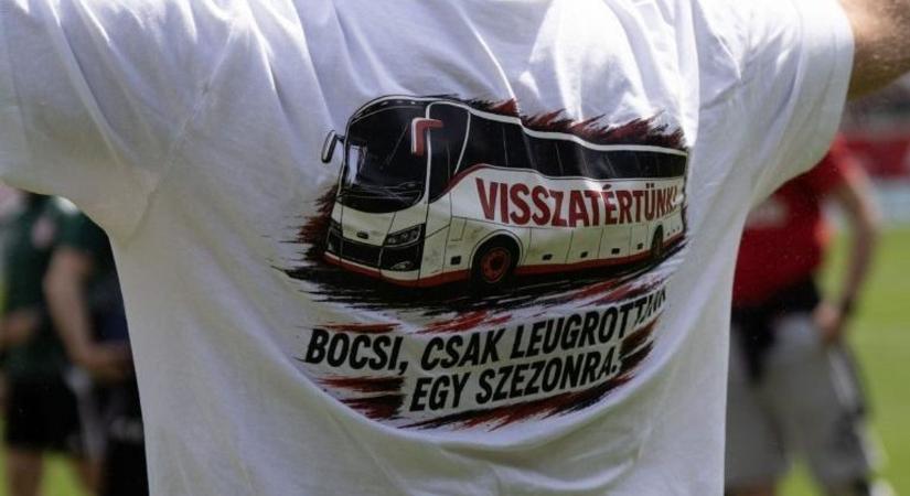 „Nehéz szavakba foglalni, milyen érzés ez” – magyar feliratú pólóban ünnepeltek Romániában