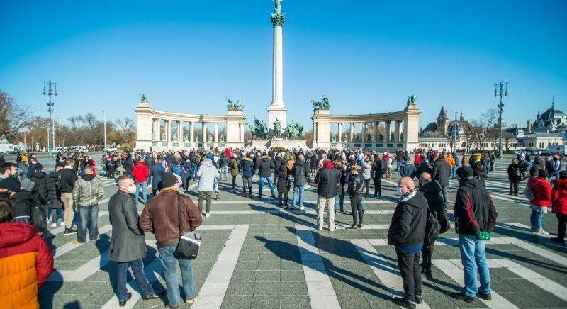 A Nézőpont Intézet szerint nem akarnak egyelőre nyitást a magyarok